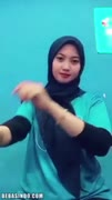 – Bokep Indo Amirah Syariza Hijab Colmek Sange