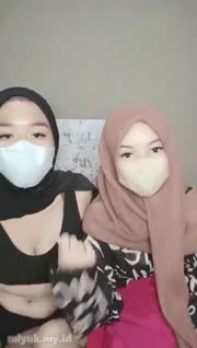Ukhti ABG Threesome Pulang Sekolah