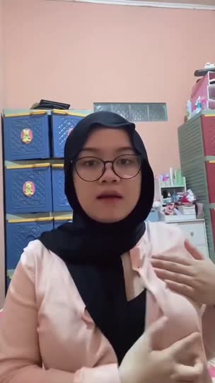 Hijab Kacamata Tobrut Sange Berat