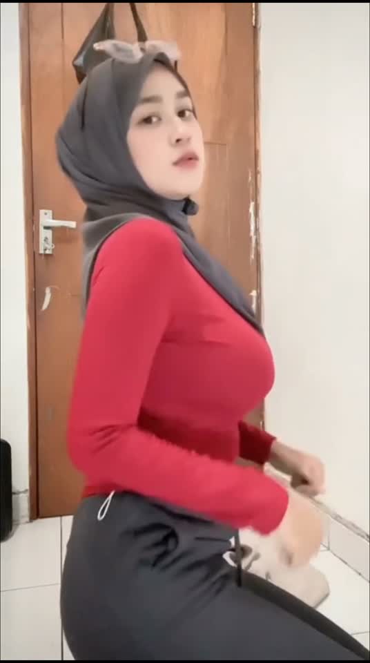 Hijab trending