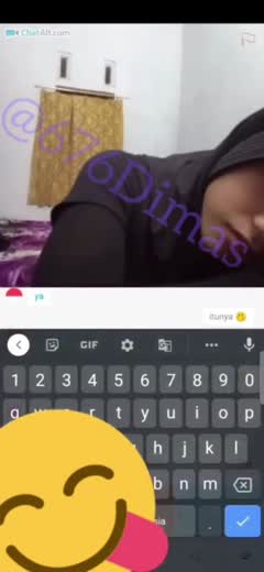 OmeTV Hijab Hitam Melet2