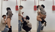 Bokep Indo – Hijab Di Tempat Umum