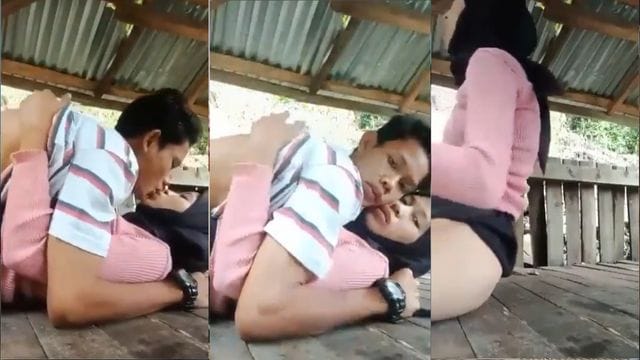Bokep Indo ABG Hijab Viral Ngentot di Gubuk