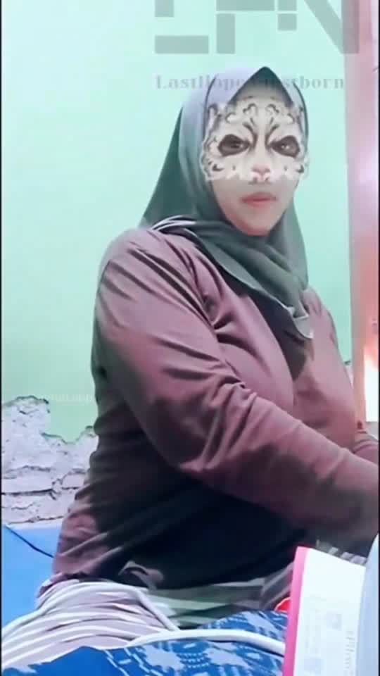 Ceuceu Hijabers Janda Tobrut Kenyot Susu Meki Dream