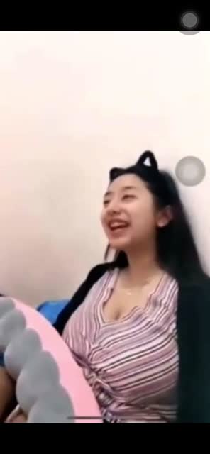 Leona kanza live