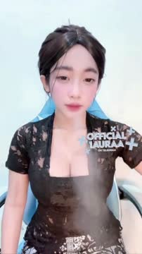 Laura Selebgram Cantik Host Legend Omek Bareng Pascol
