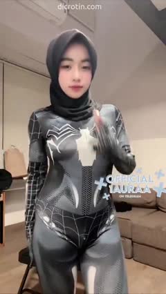 youav.website Laura Tobrut Live Eksklusif Spiderwomen