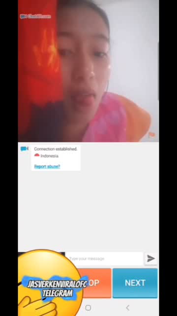 Telegram @jasverkenviralofc – Ome tv ditemenin cewe cantik body mulus – Bokep Indo Viral