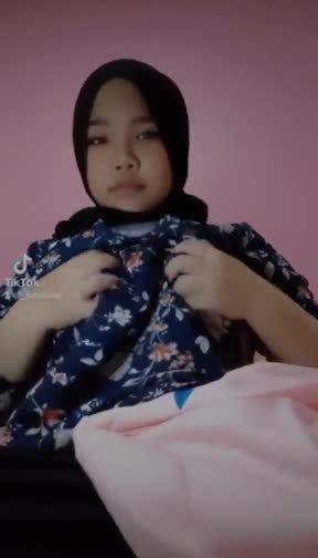 Watch Ukhti Masih ABG Tapi Toketnya Jumbo Brutal Nih BOKEPSS COM mp4