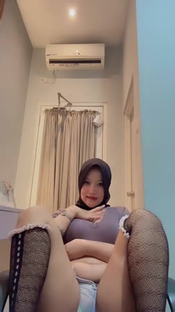 youav.website Ukhti Hikaru Tobrut Live Bikin sange