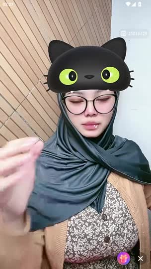 Live Host Vivy Hijab Super T0brut – Join Tele @lupabelum