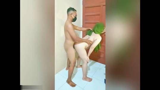 Bokep Selingkuh Ibu Guru Ml Depan Pintu Kost
